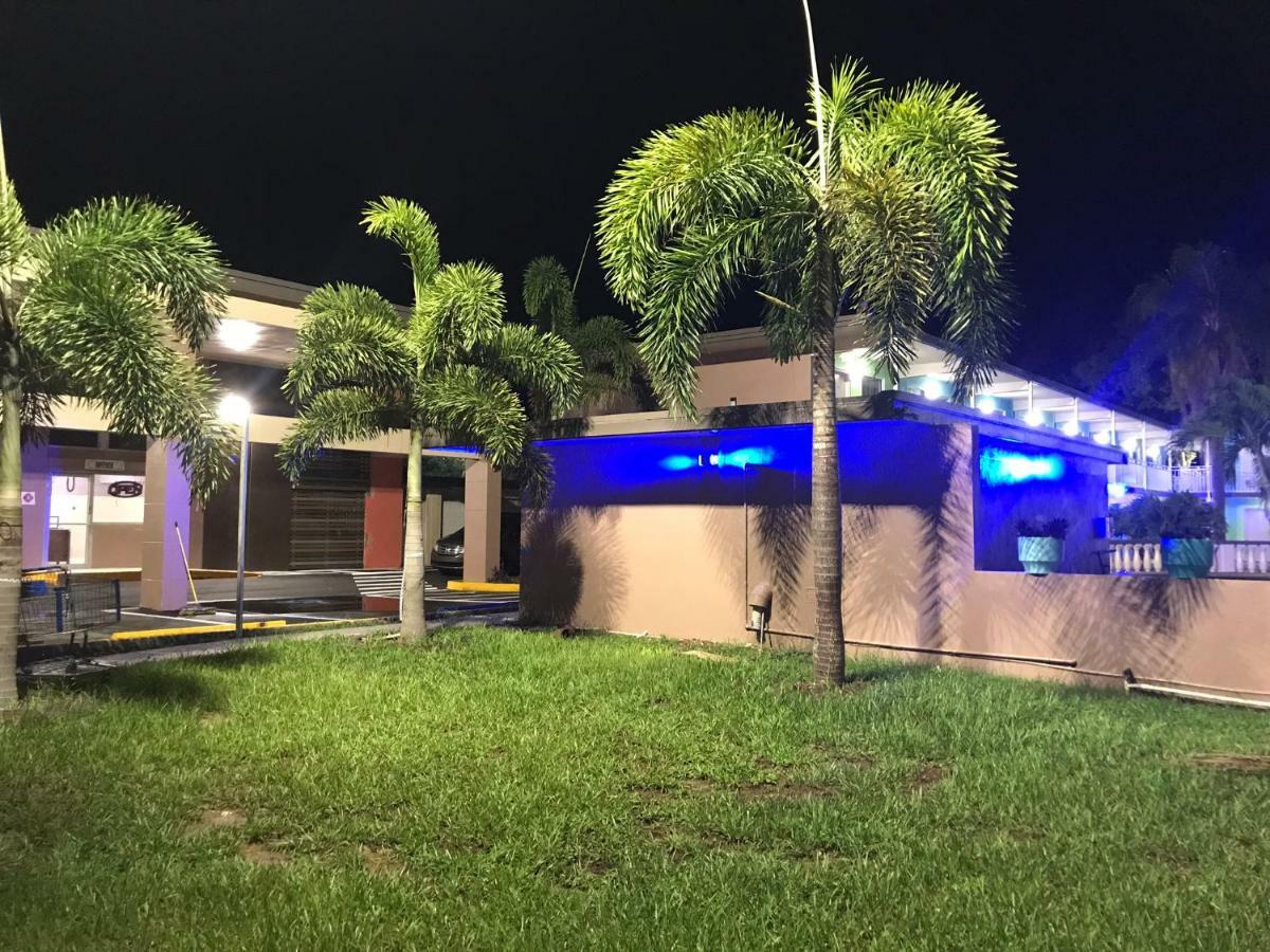 Tropical Inn & Suites, Downtown Clearwater Exterior photo